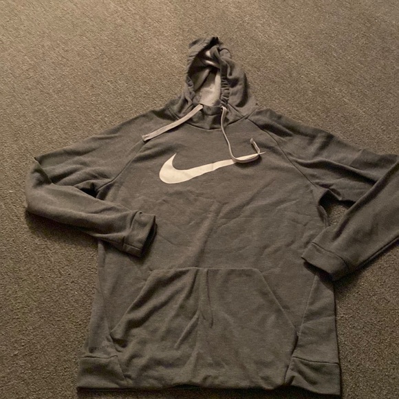 Men’s Nike Dri-Fit Hoodie - Picture 1 of 2